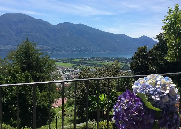 Bellaterra A By Fewotessin 펜션 로카르노